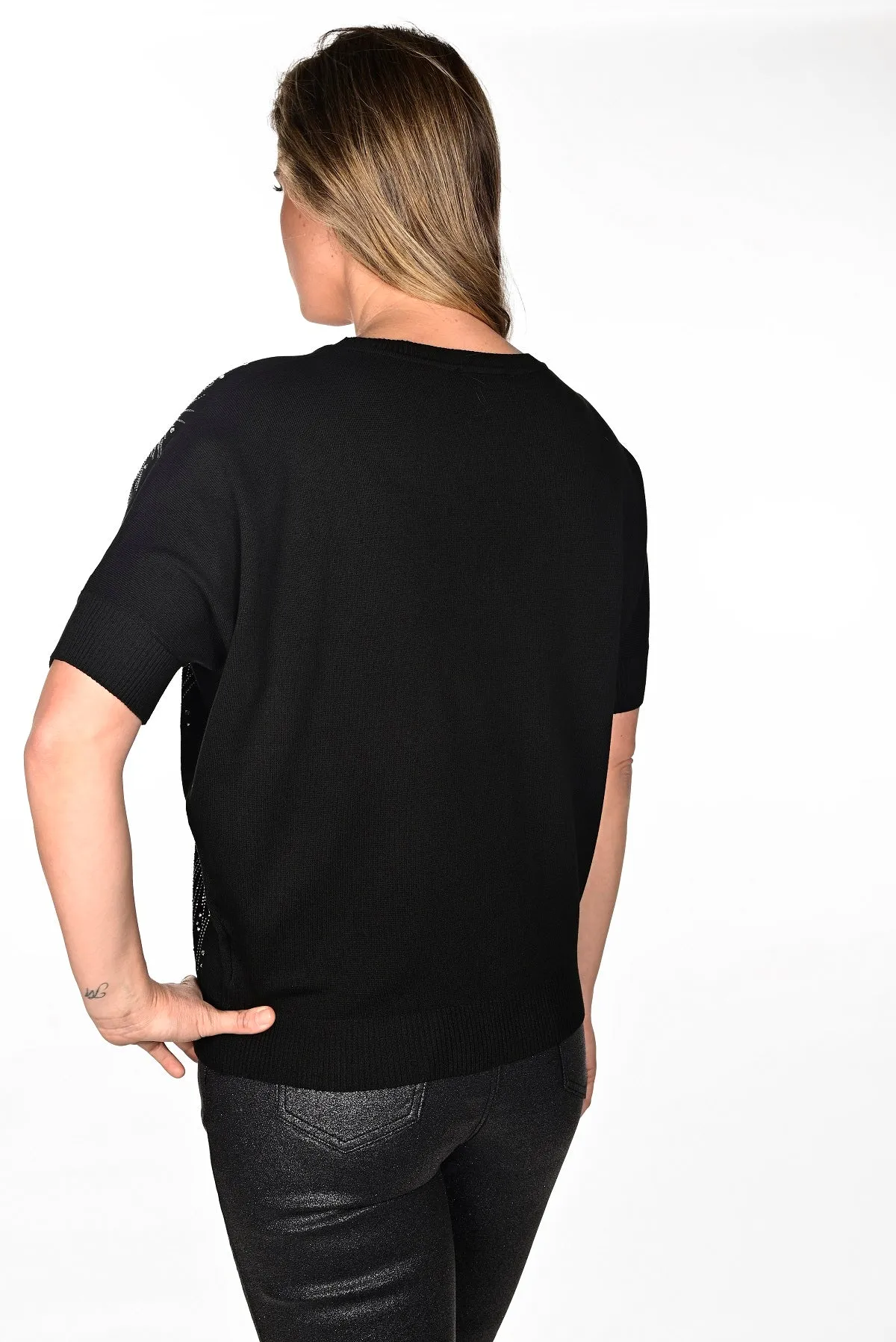 234153U (Sweater)