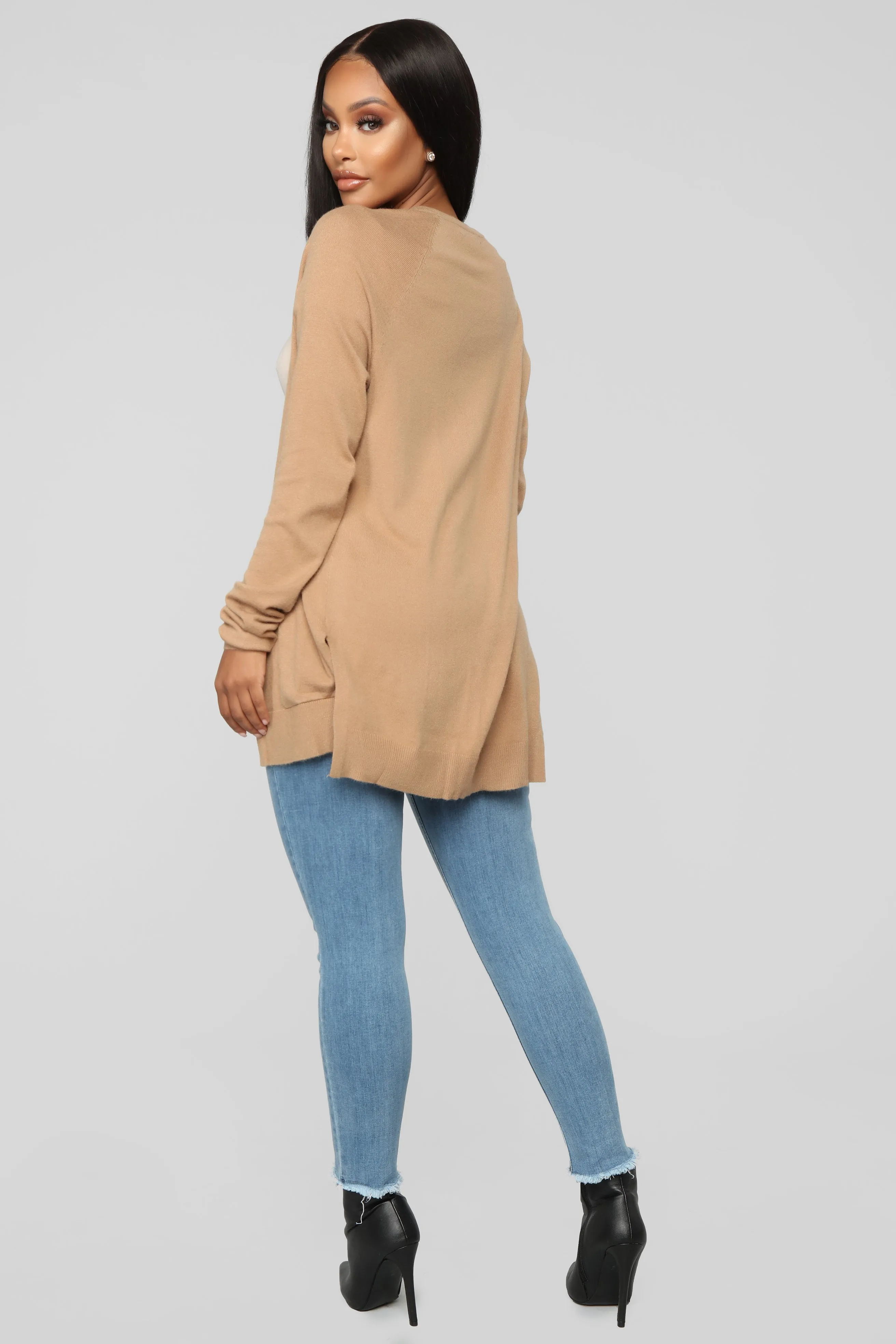 Ashley Cardigan - Camel