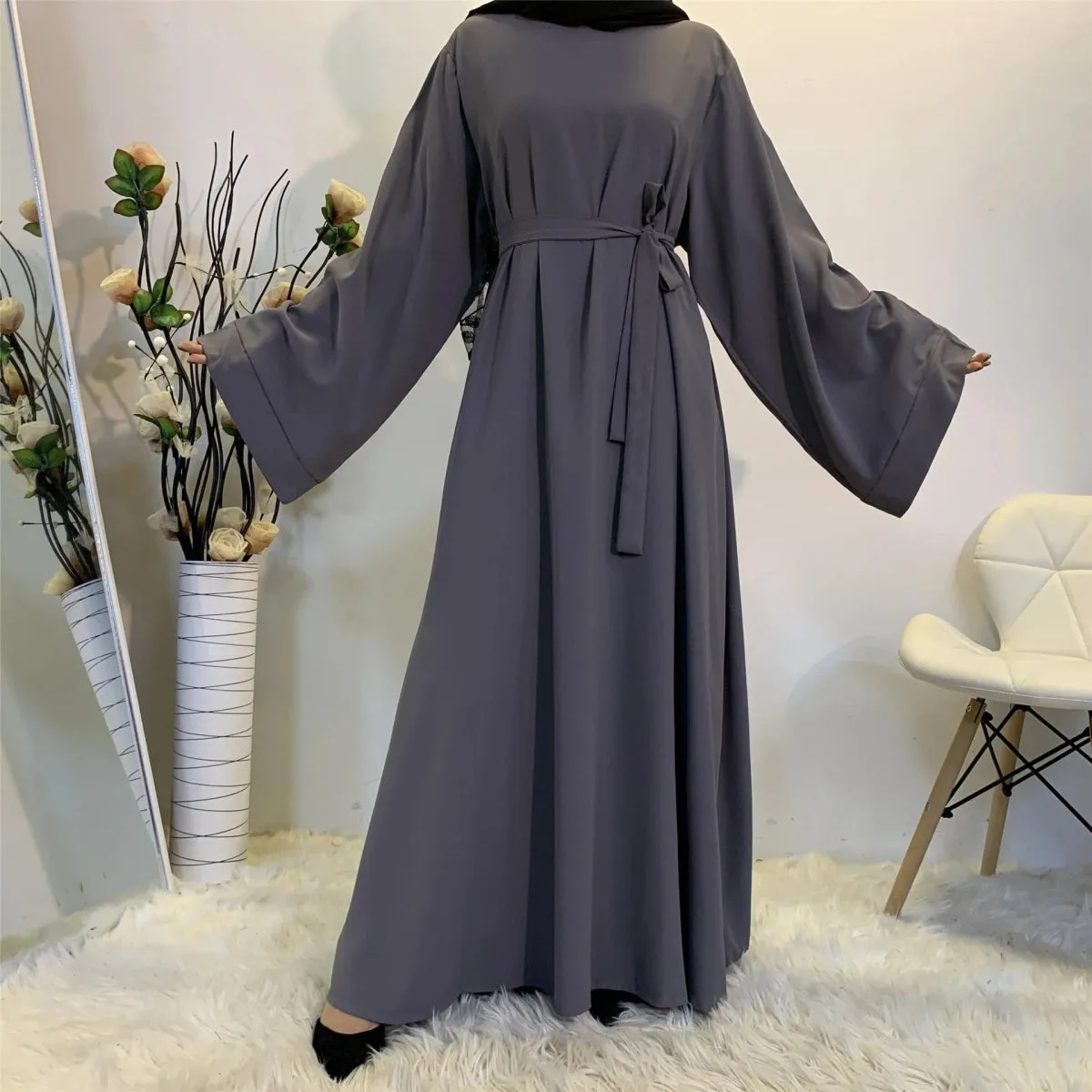 Chic and Modest: Muslim Fashion Hijab Dubai Abaya Long Dresses with Sashes for Women