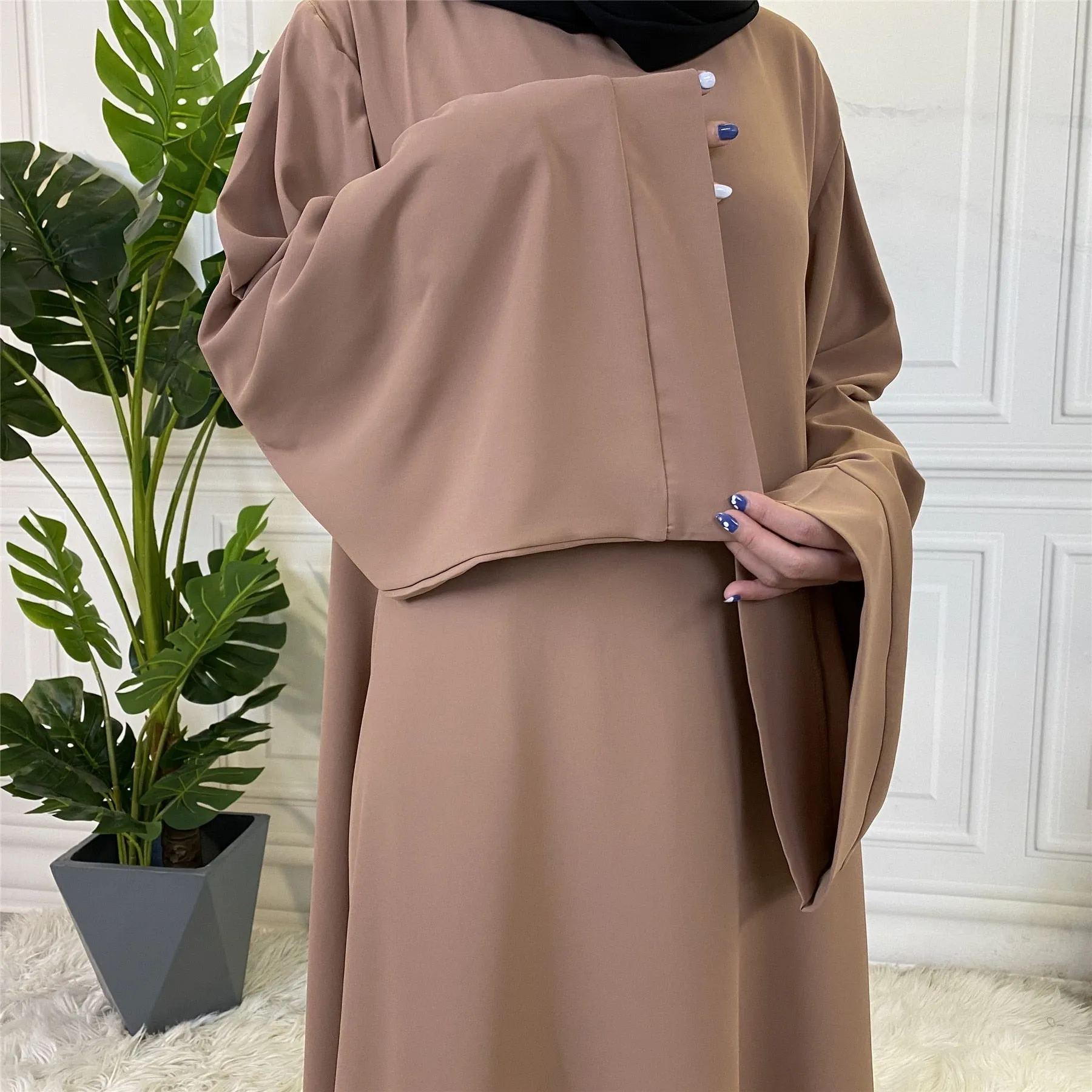 Chic and Modest: Muslim Fashion Hijab Dubai Abaya Long Dresses with Sashes for Women
