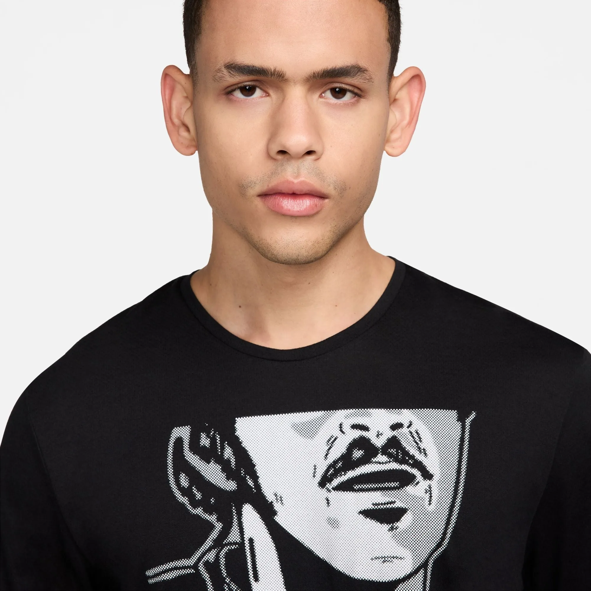 Nike Men's Rise 365 Prefontaine Run Energy Tee Black / Summit White