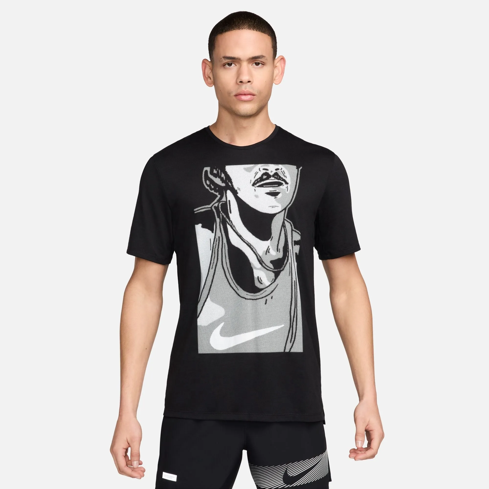 Nike Men's Rise 365 Prefontaine Run Energy Tee Black / Summit White